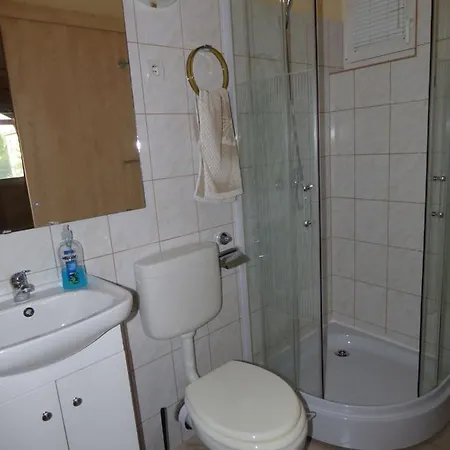 아파트 Vitorlas Apartmanhaz